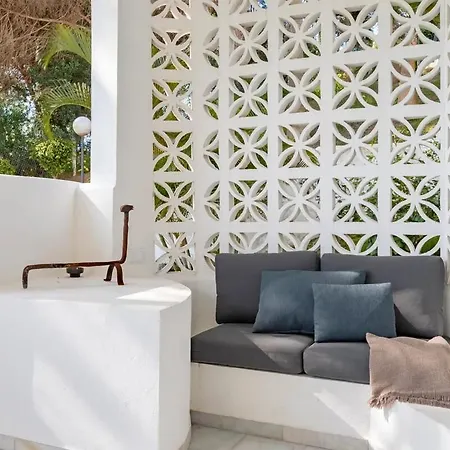 2 Bedroom Golf House - Spectacular Views * ベナルマデナ