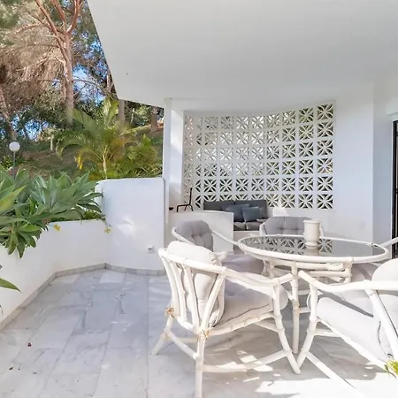 Apartment 2 Bedroom Golf House - Spectacular Views *